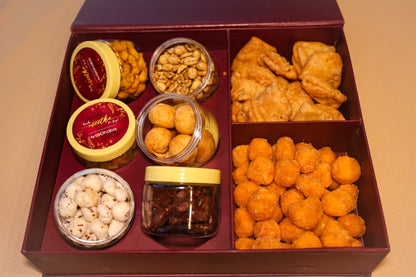 Diwali Namkeen and Nuts Set