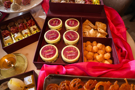 Diwali Namkeen and Nuts Set