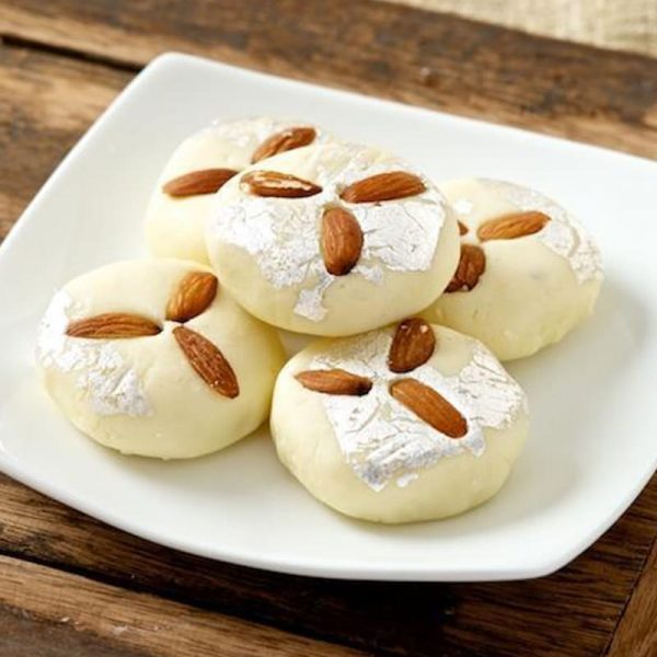 Chef's Special Bengali Mithai Collection Set